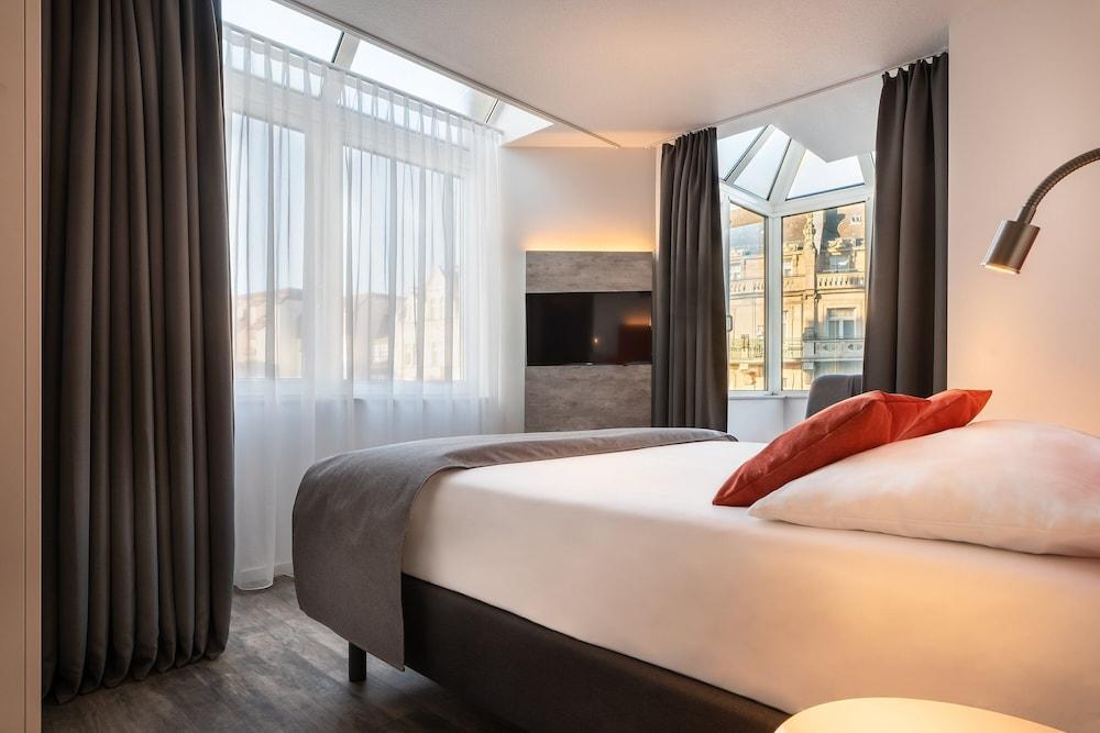 Select Hotel Wiesbaden City Bagian luar foto