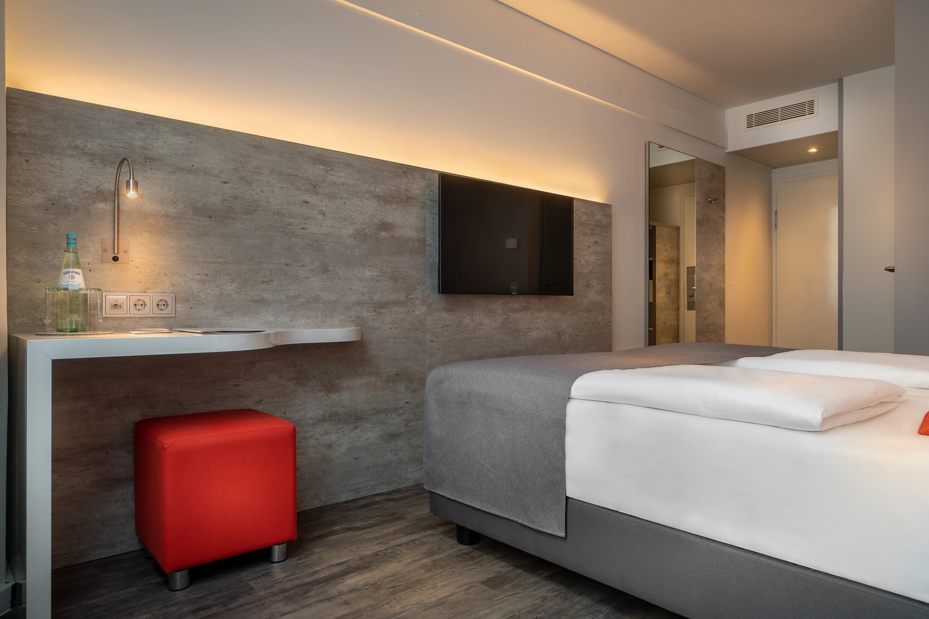 Select Hotel Wiesbaden City Bagian luar foto