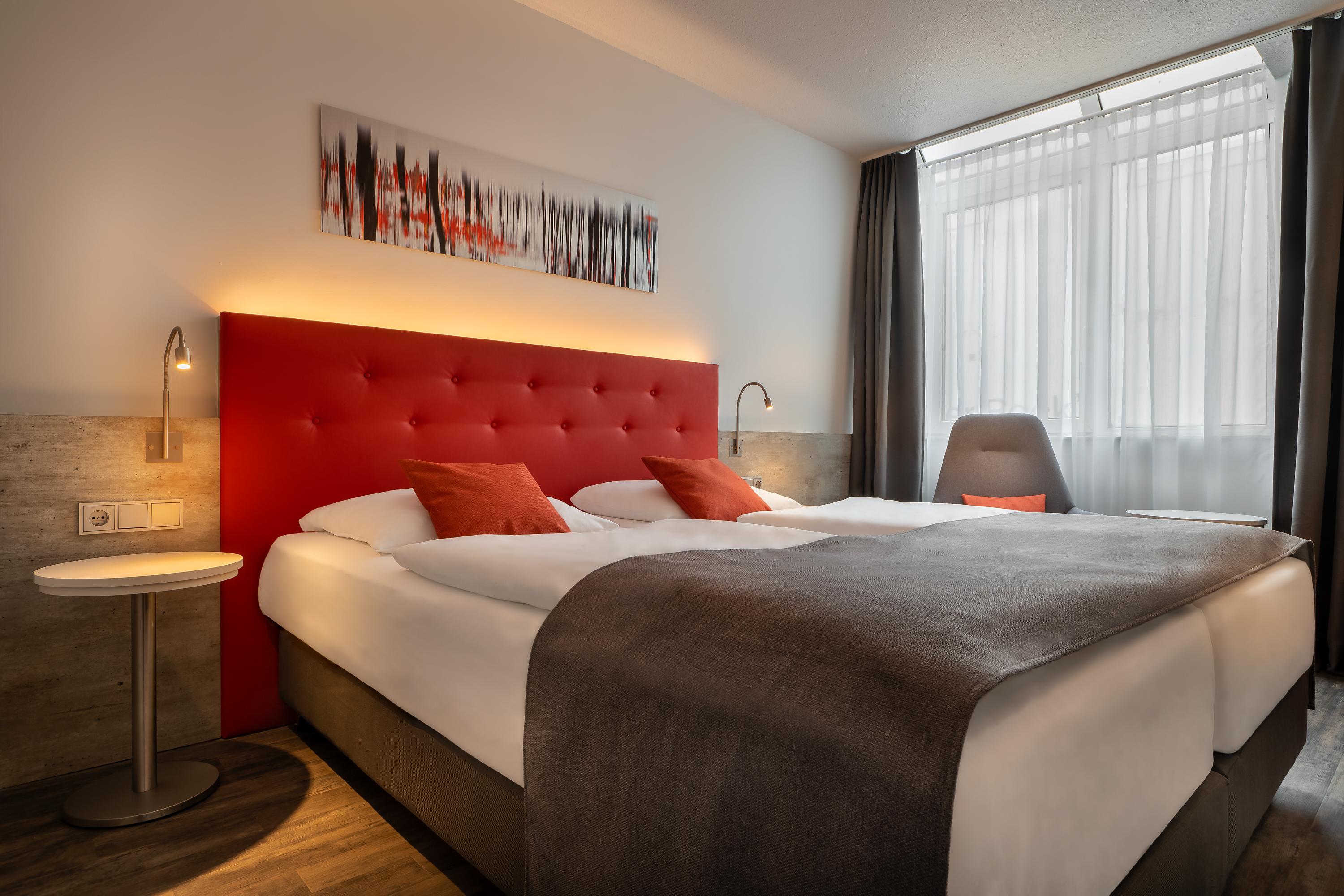 Select Hotel Wiesbaden City Bagian luar foto