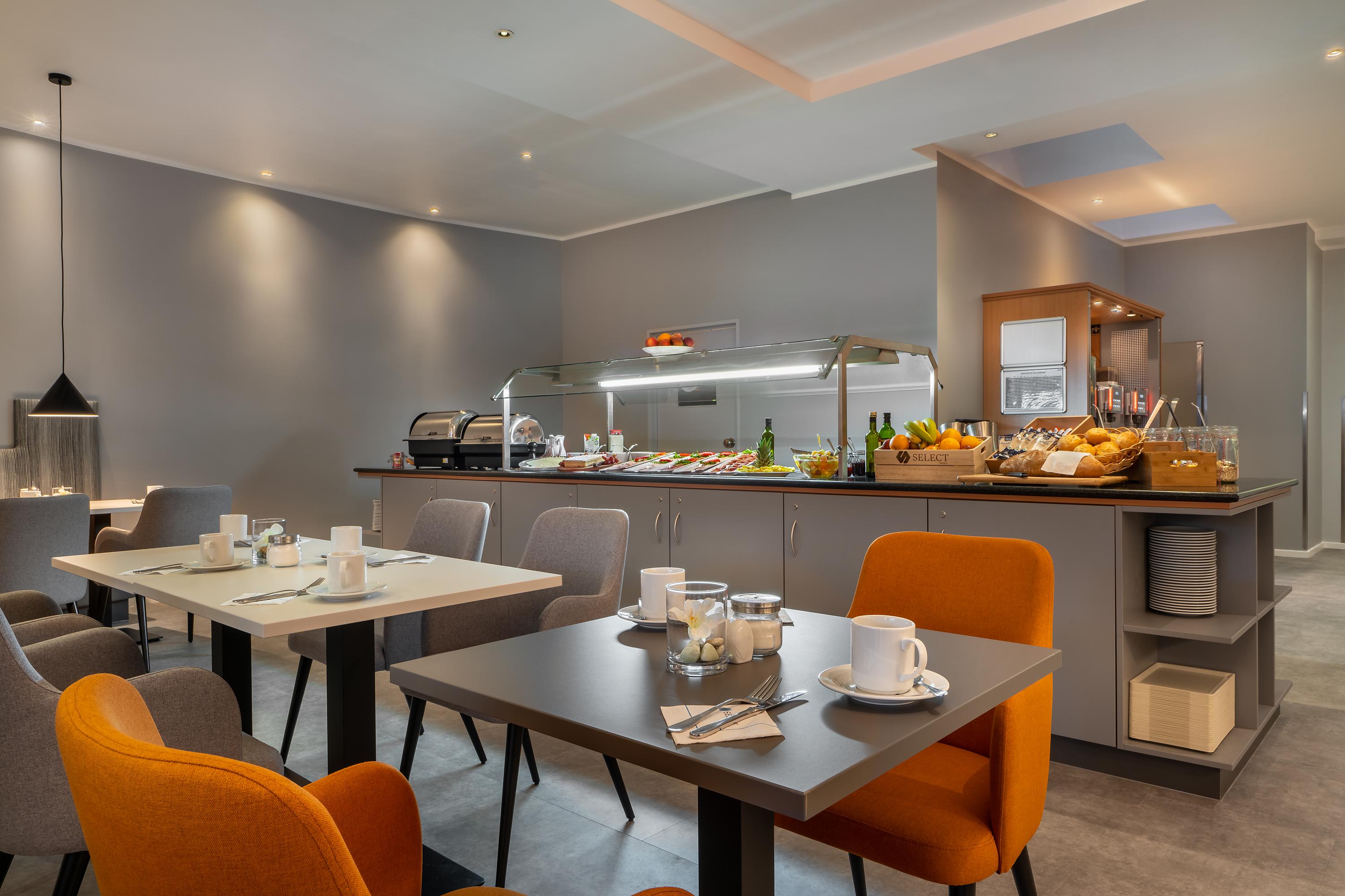 Select Hotel Wiesbaden City Bagian luar foto