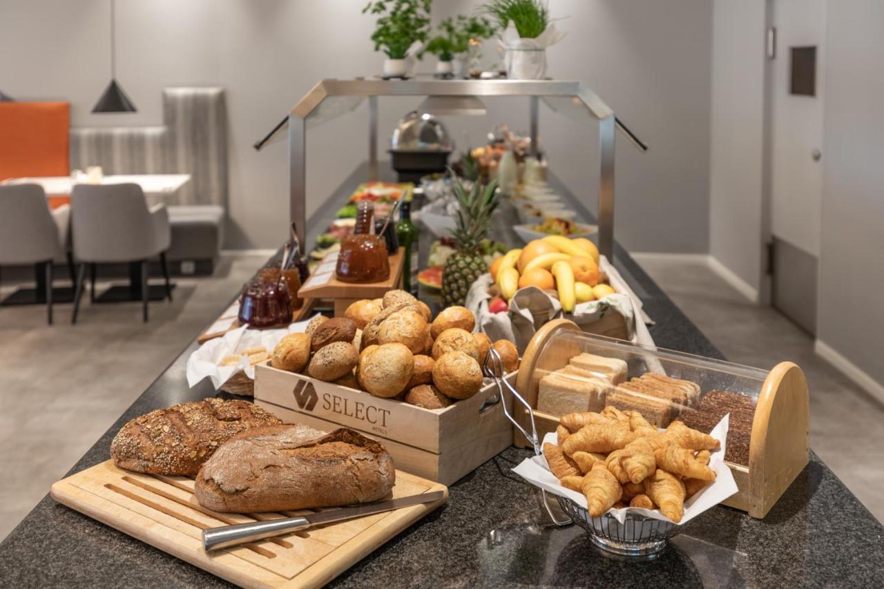 Select Hotel Wiesbaden City Bagian luar foto