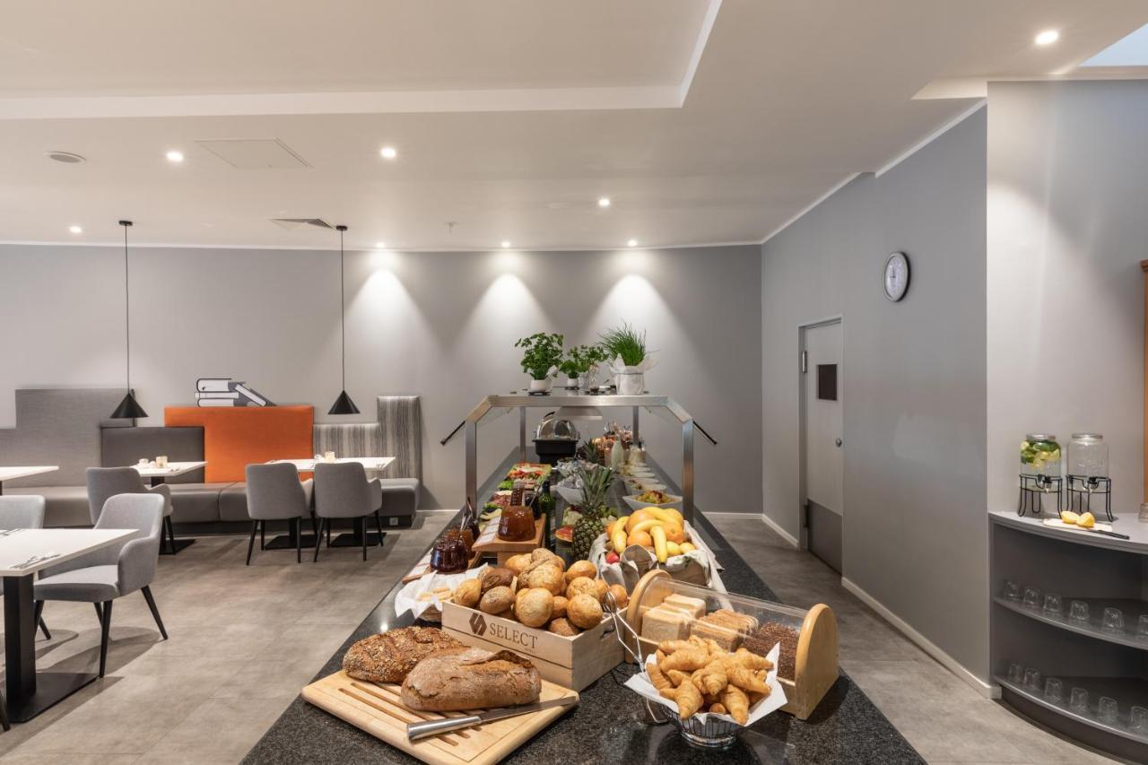 Select Hotel Wiesbaden City Bagian luar foto