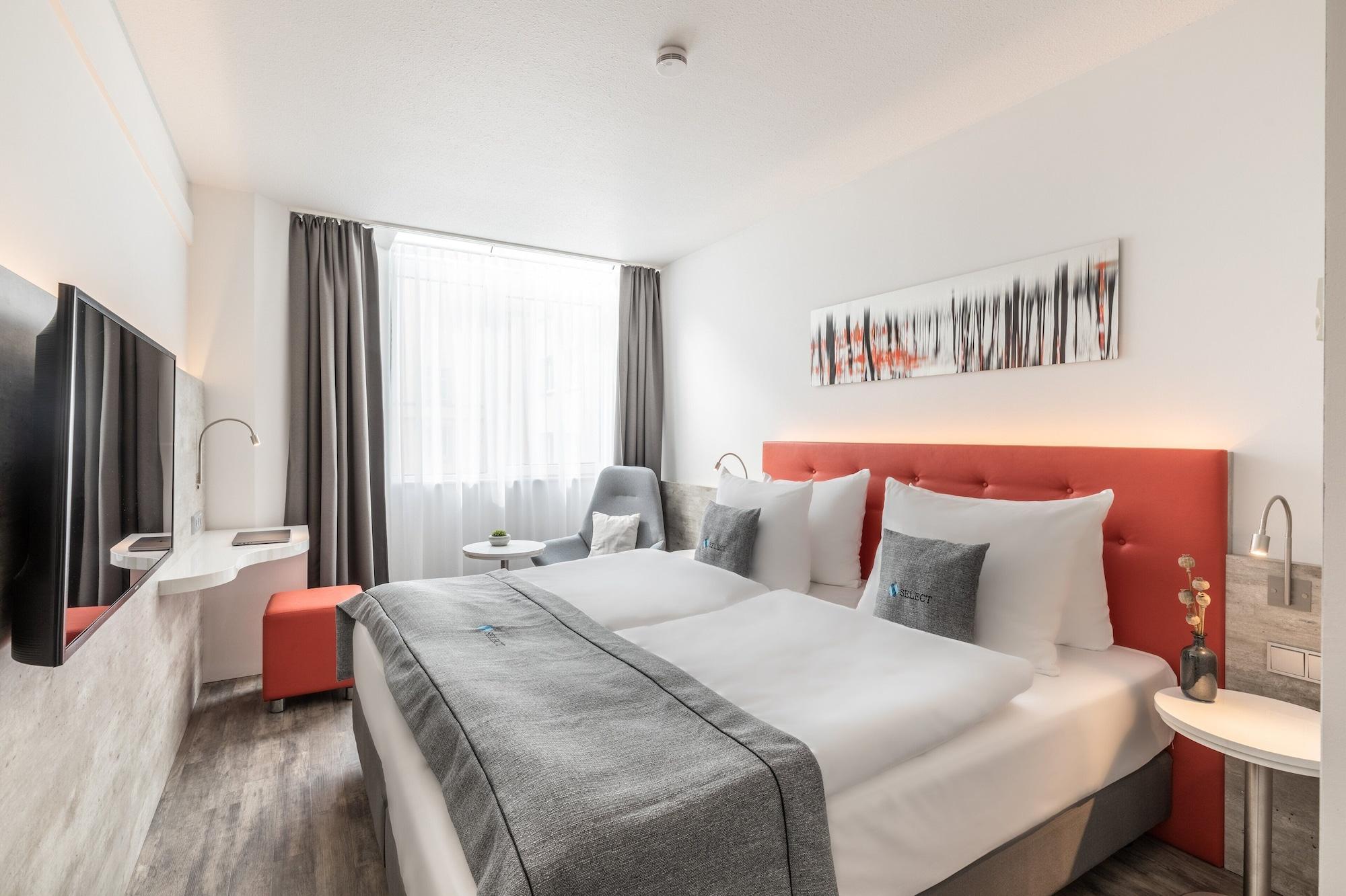 Select Hotel Wiesbaden City Bagian luar foto