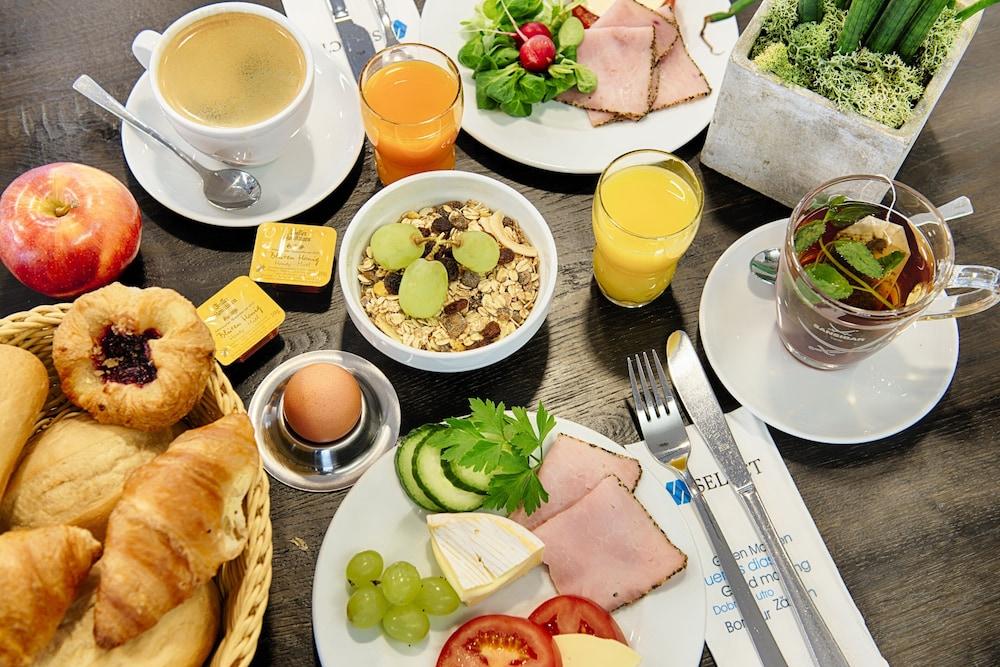 Select Hotel Wiesbaden City Bagian luar foto