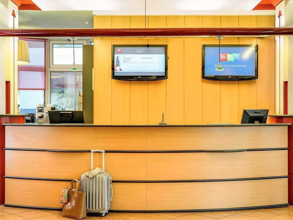 Select Hotel Wiesbaden City Bagian luar foto