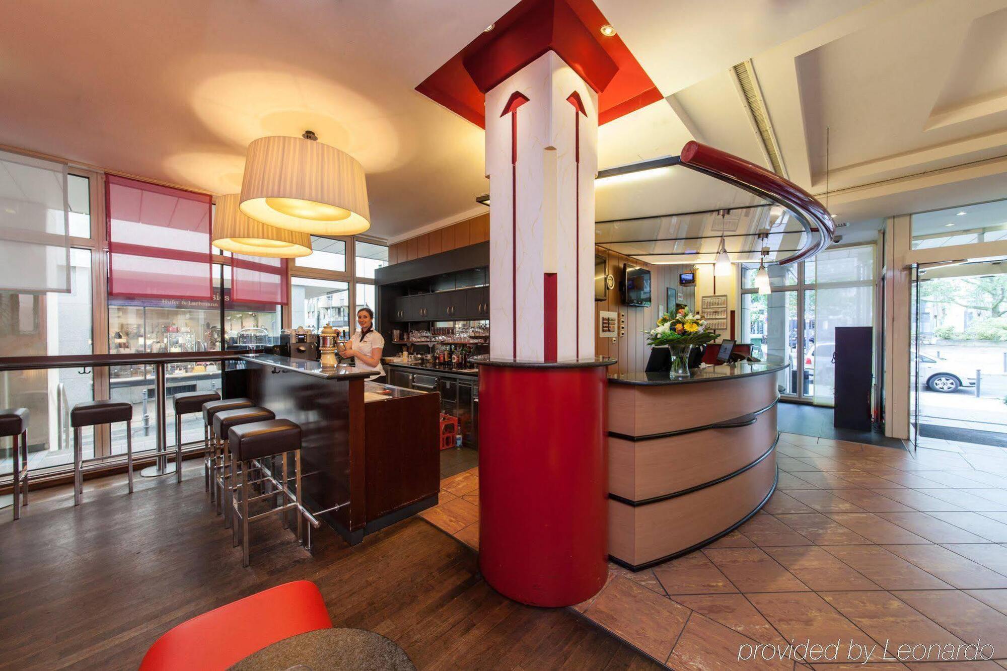 Select Hotel Wiesbaden City Bagian luar foto